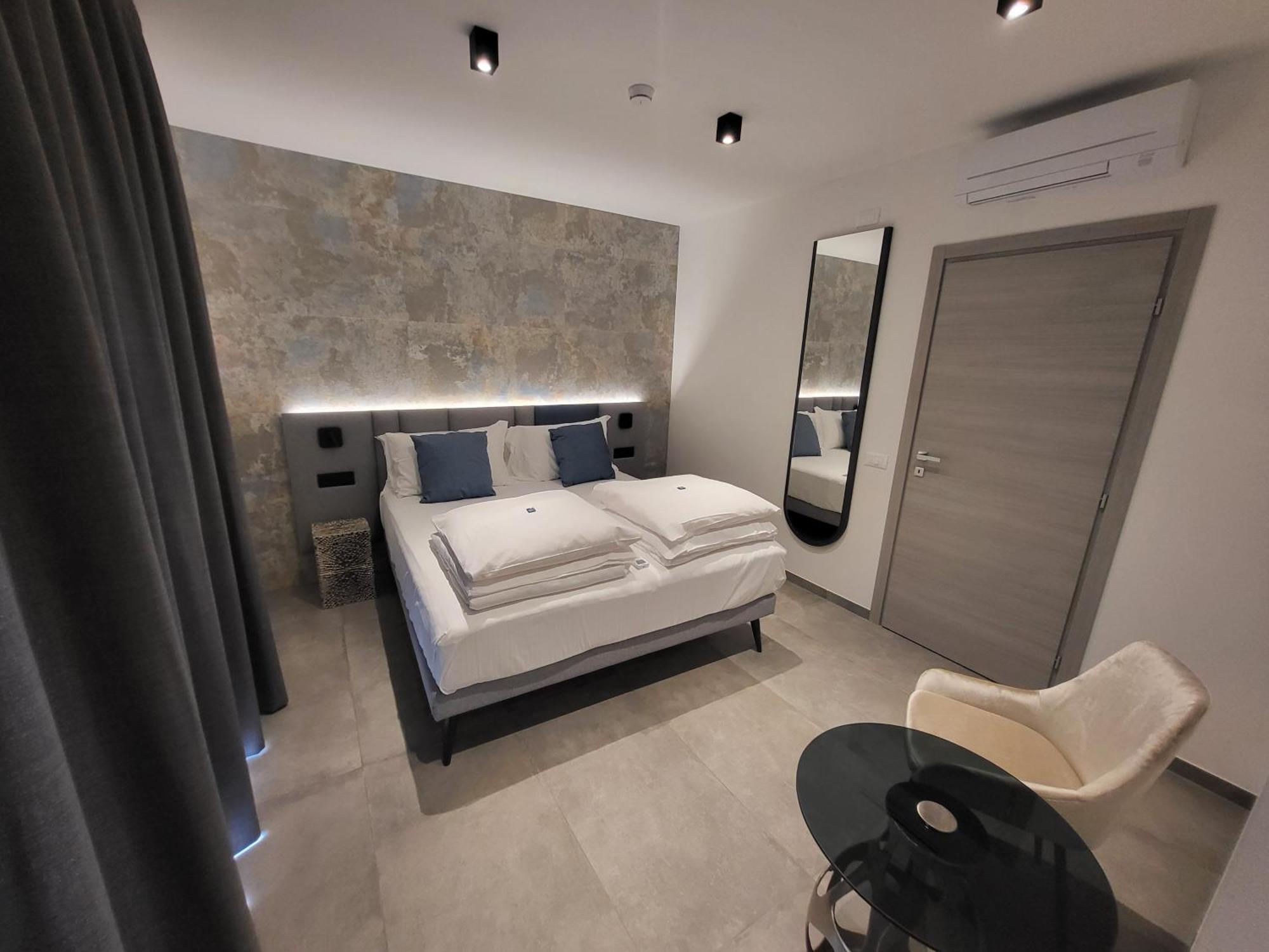Attilio High Living Suites - Adults Only 托里德尔贝纳科 客房 照片