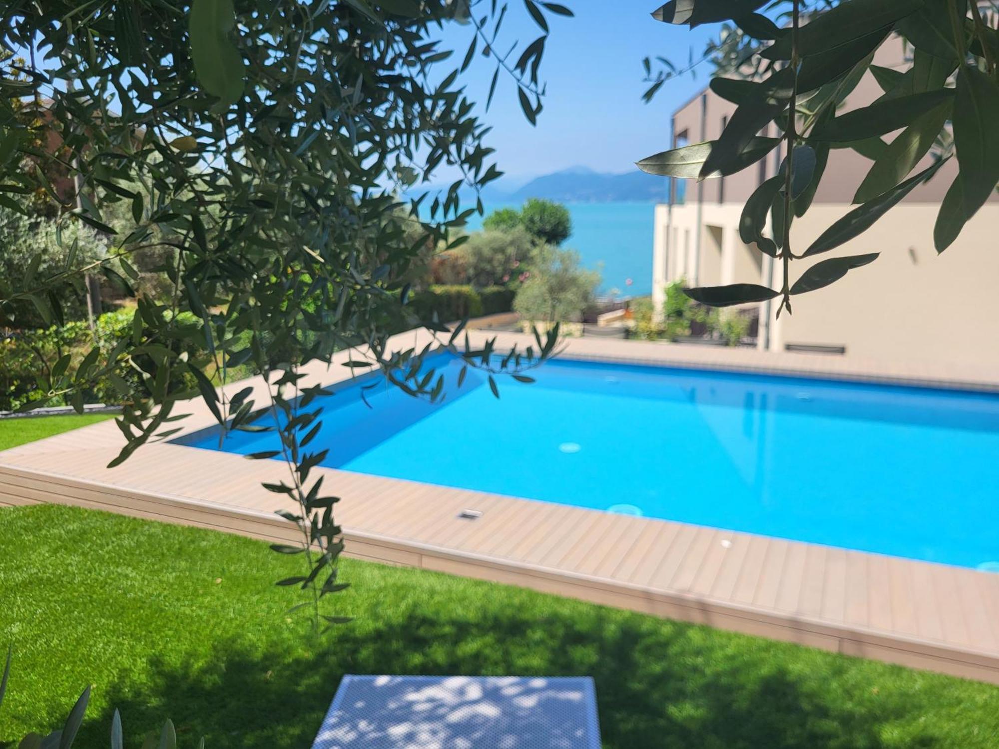 Attilio High Living Suites - Adults Only 托里德尔贝纳科 外观 照片